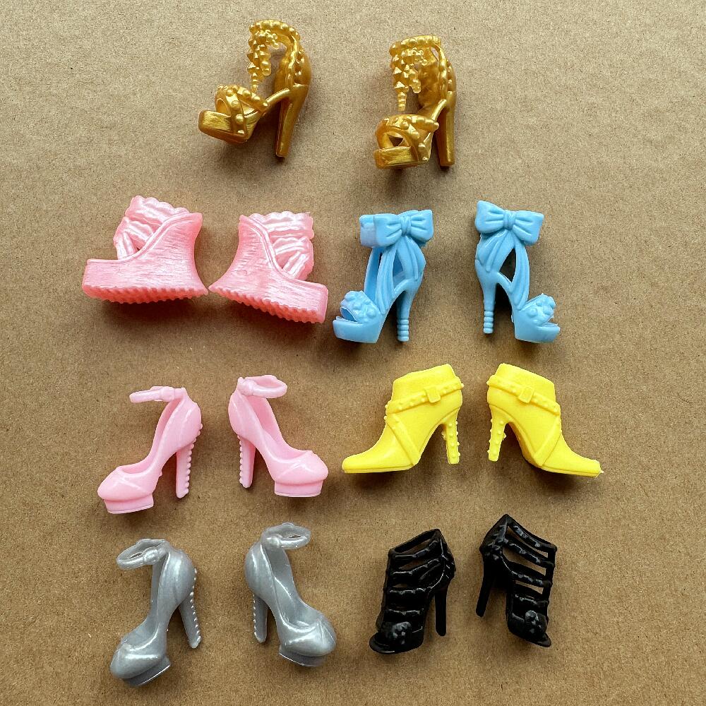 Botas Longas de Salto Alto Vin - Vintage Collectible Barbies avaliação e preço